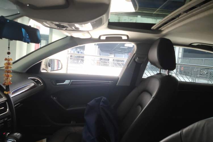 Used Audi A4L 2015 35 TFSI Automatic Comfort Model
