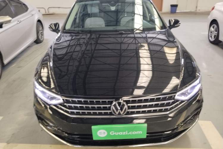 Used Volkswagen Magotan 2023 2 Million Units Commemorative Edition 330TSI DSG Luxury Version
