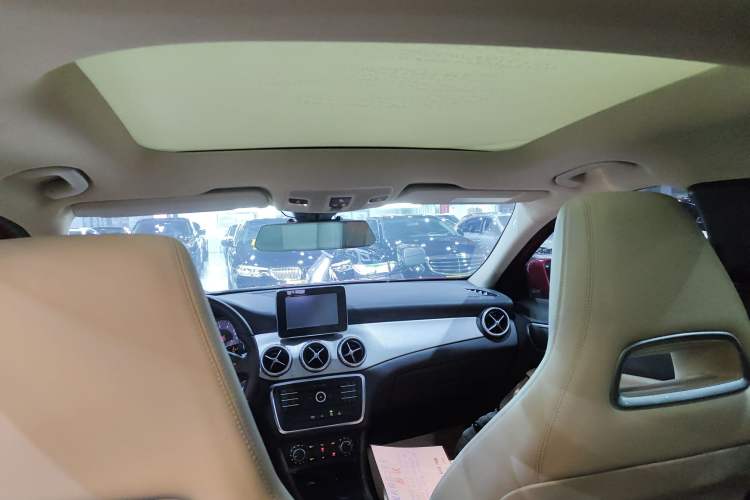 Used Mercedes-Benz GLA 2016 GLA 200 Fashion Model