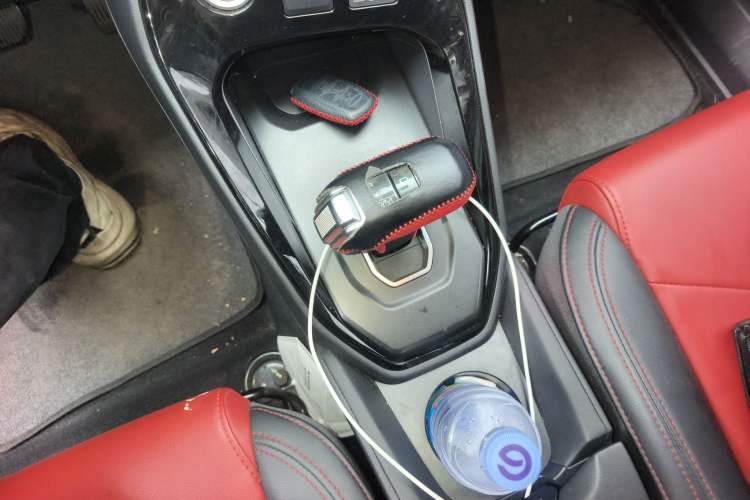 Used Haval H2s 2017 Red-Label 1.5T Dual-Clutch Elite Model
