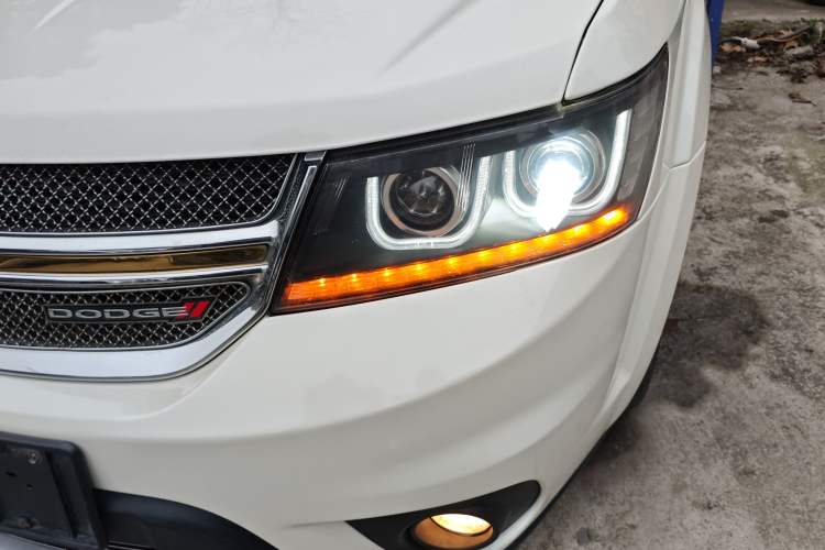 Used Dodge Journey 2015 2.0TD Four-Wheel Drive Luxury Edition
