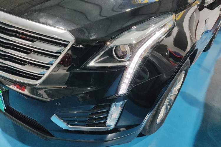 Used Cadillac XT5 2016 25T Luxury Model