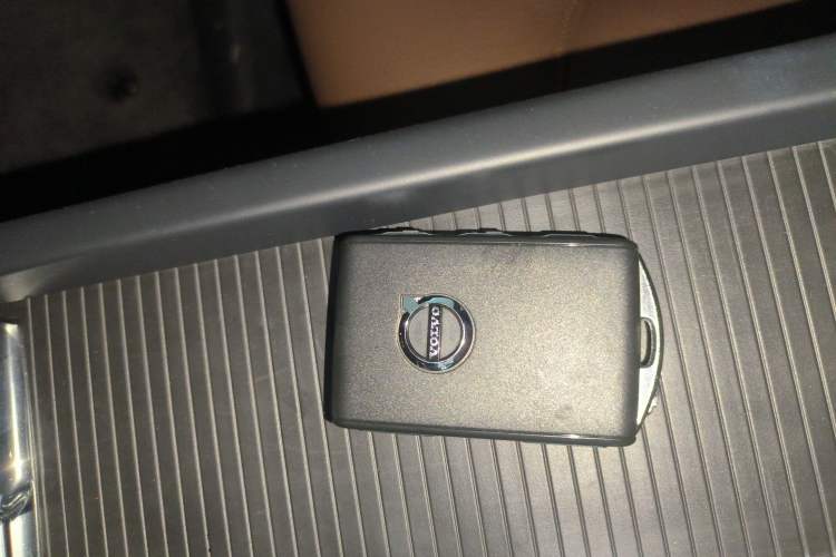 Used Volvo S60 2025 B4 Zhiyi Luxury Edition