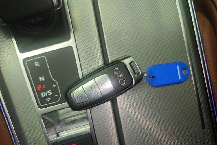 Used Audi A6L 2022 40 TFSI Luxury Prestige Edition
