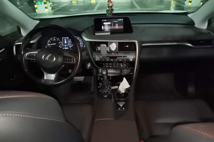 Used Lexus RX 2016 300 4x4 Elegant Edition China V-standard
