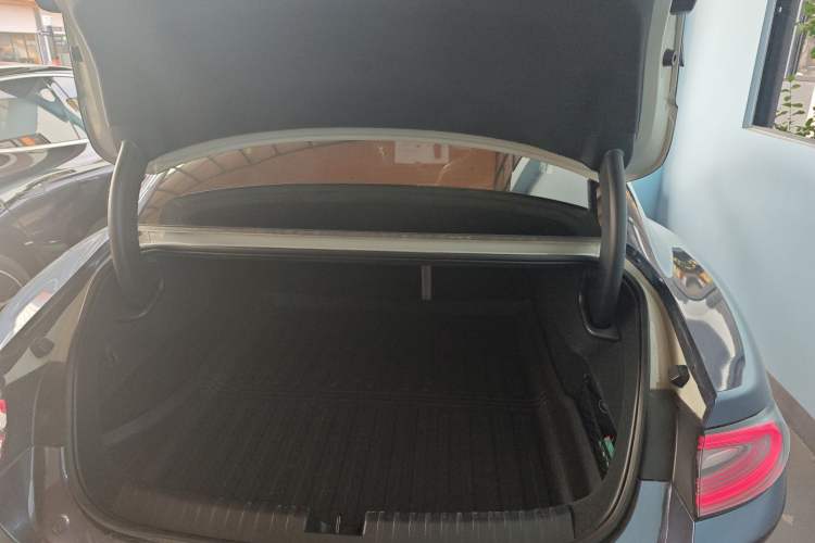 Used  SU7 2024 Four-Wheel Drive Ultra-Long Range Advanced Intelligent Driving Max Edition
