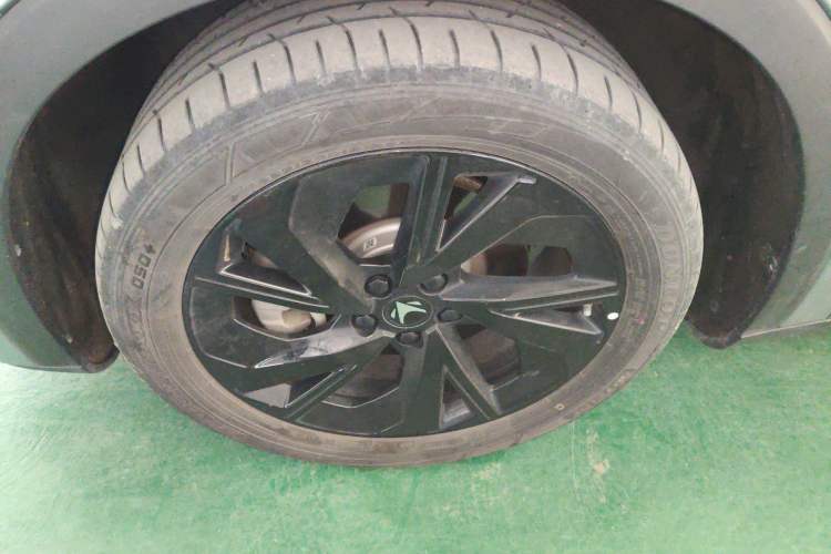 Used ARCFOX Alpha S 2023 735E Forest Edition 160kW
