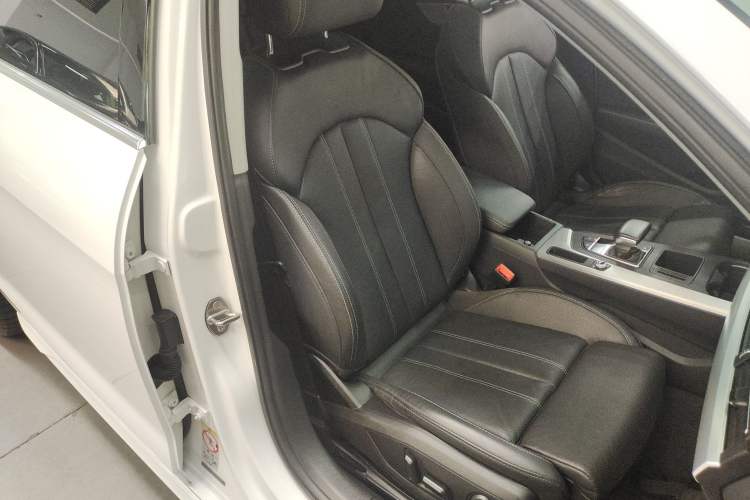 Used Audi A4L 2020 40 TFSI Fashion Dynamic Model
