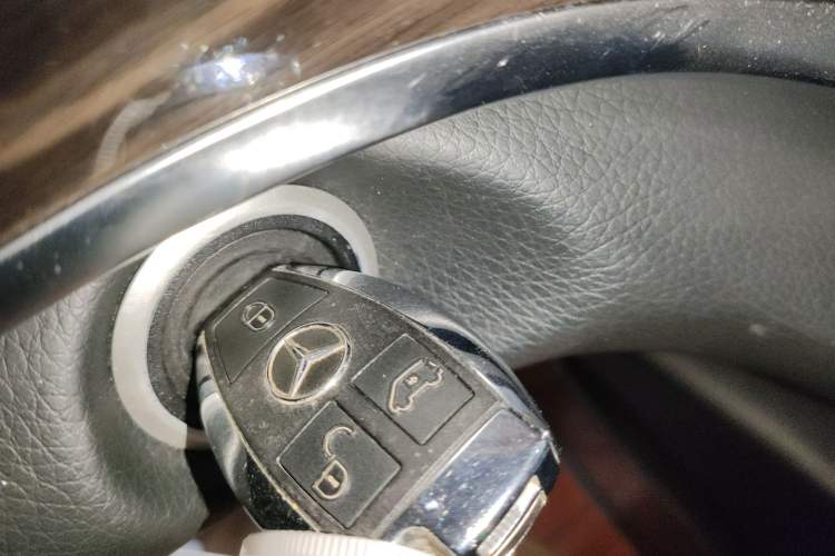 Used Mercedes-Benz V-Class 2018 V 260 Avantgarde Edition China V