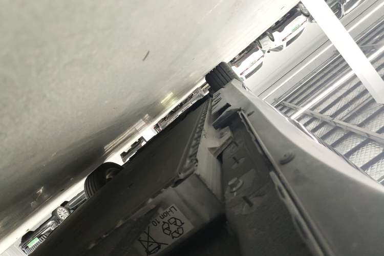 Used Hongqi E-QM5 2022 431 km Charge & Enjoy Edition
