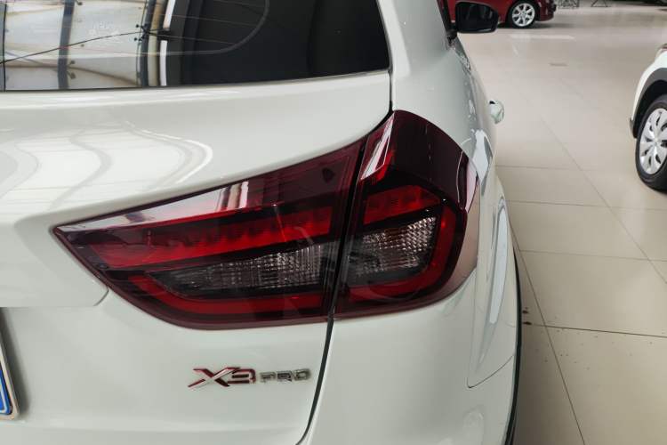 Used Geely Auto Vision X3 2021 PRO 1.5L Manual Elite Model