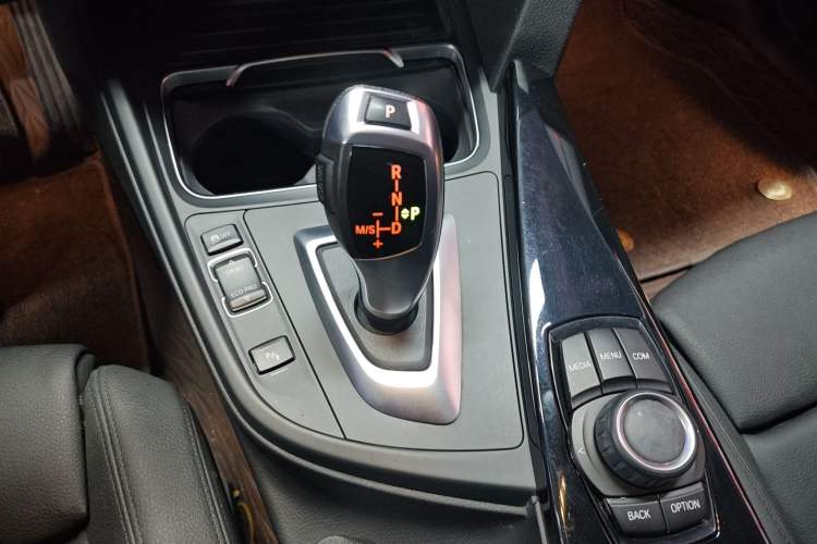 Used BMW 3 Series 2018 320Li Fashion Model
