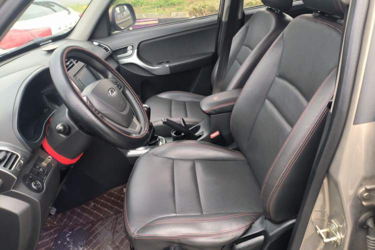 Used Chery Tiggo 3 2014 1.6L Manual Zhishang Edition
