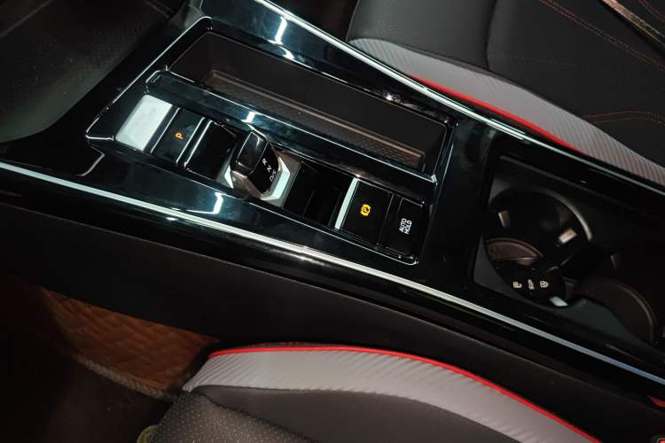 Used Volkswagen Lamando 2022 Lavida L 280TSI DSG Cool & Spicy Edition