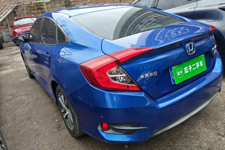 Used Honda Civic 2016 220TURBO CVT Luxury Edition
