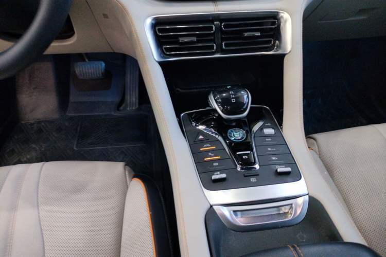 Used BYD Song PLUS New Energy 2021 EV Flagship Model
