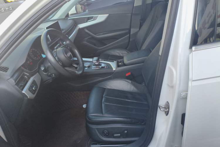 Used Audi A4L 2017 Plus 40 TFSI Fashion Model
