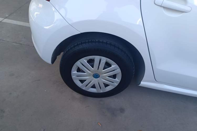 Used Volkswagen Polo 2013 1.4L Manual Fashion Edition