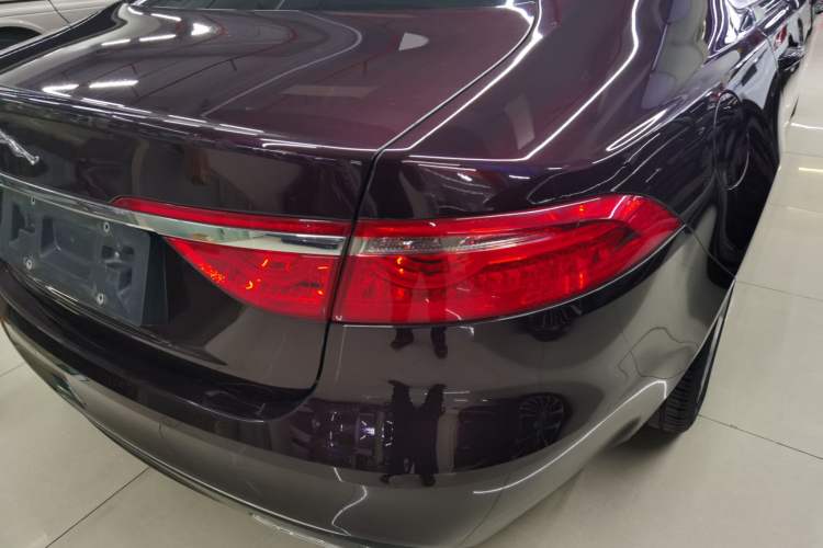 Used Jaguar XFL 2020 XFL 2.0T P200 Two-Wheel-Drive Elite Edition
