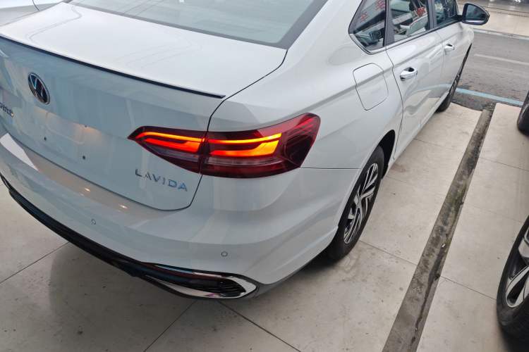 Used Volkswagen Lavida 2024 300TSI DSG Starry Sky Leading Edition