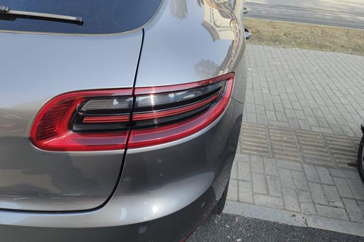 Used Porsche Macan 2017 Macan 2.0T
