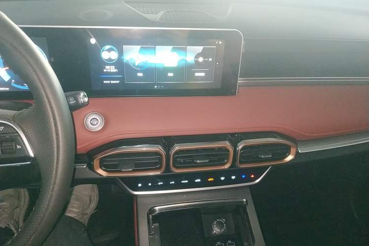 Used JETOUR X70 PLUS 2025 Champion Edition 1.5T DCT Champion PRO 5-Seater
