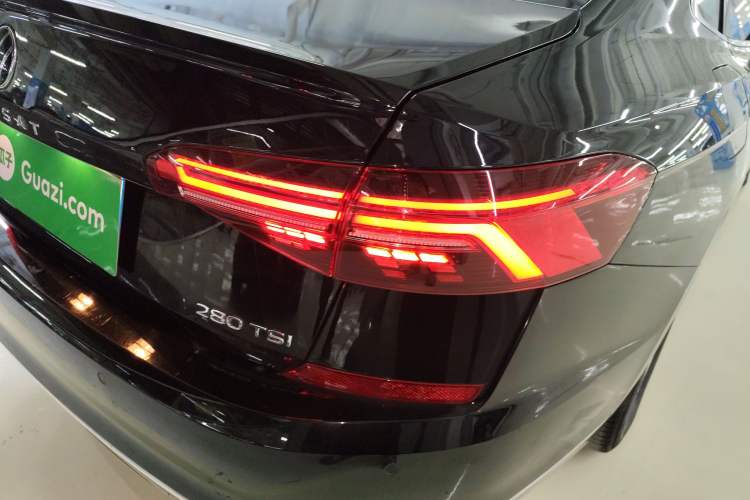 Used Volkswagen Passat 2021 280TSI Business Edition
