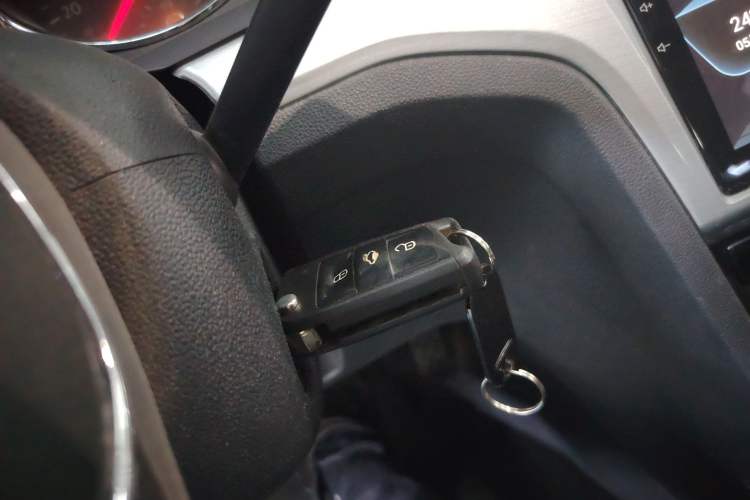 Used Volkswagen Lamando 2015 230TSI DSG Fashion Edition