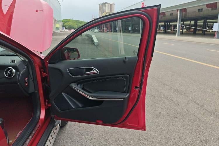 Used Mercedes-Benz GLA 2019 GLA 200 Fashion Model