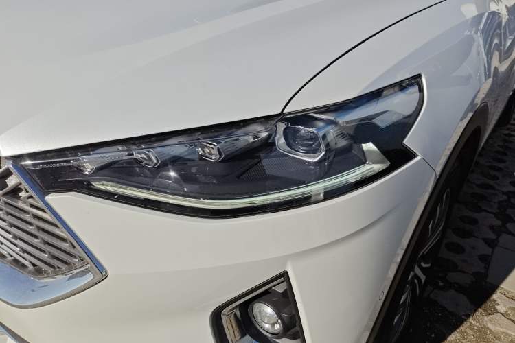 Used Haval F7 2021 2.0T All-Wheel Drive iJoy
