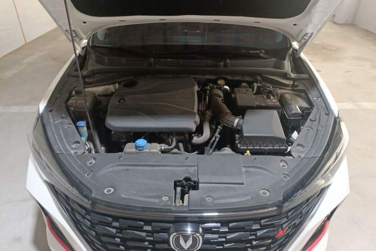 Used Changan Eado 2024 PLUS Blue Whale NE 1.4T GDI DCT High-Energy Edition
