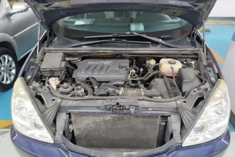 Used Buick GL8 2014 2.4L Classic Edition
