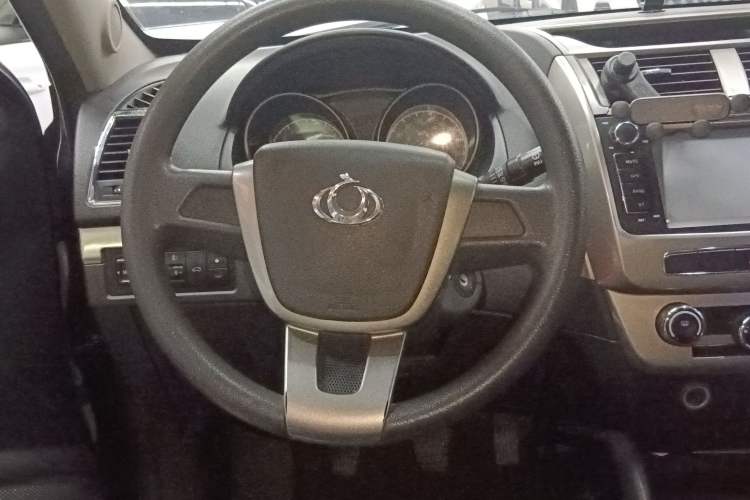 Used Geely Auto GX7 2015 Classic Edition 1.8L Manual Urban Model China IV