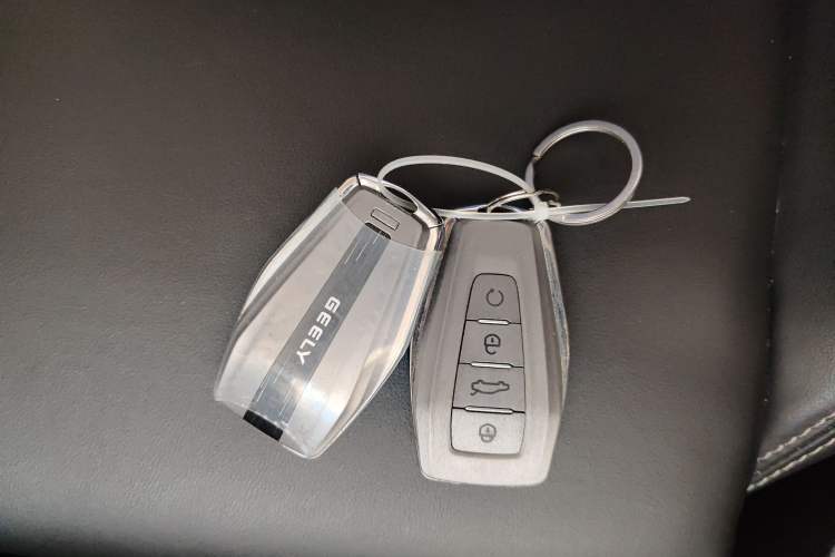 Used Geely Auto Coolray 2019 260T DCT Knight China V Standard