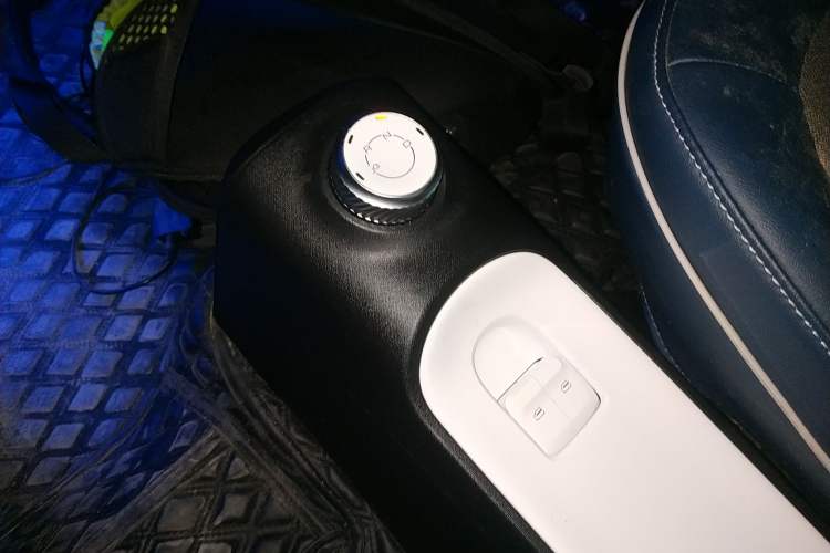 Used Wuling Hongguang MINIEV 2022 GAMEBOY 200km Gaming Edition with Lithium Iron Phosphate