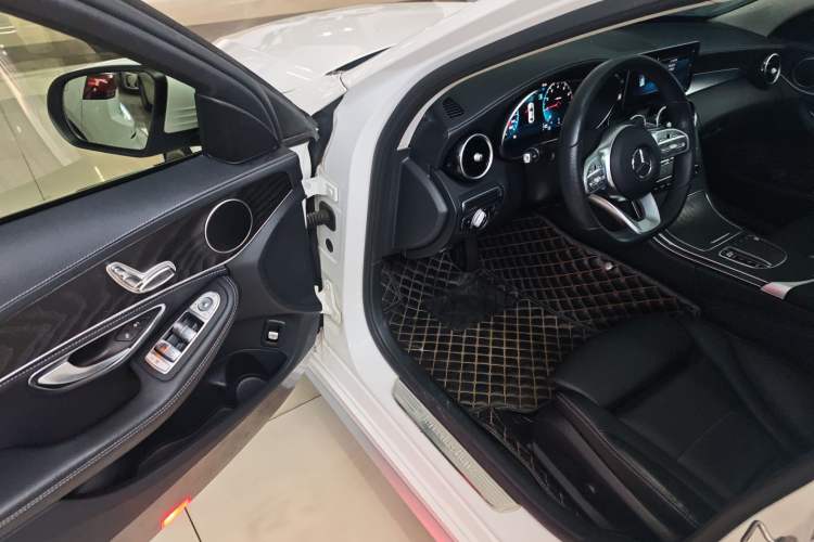 Used Mercedes-Benz C-Class 2020 C 200 L Fashion Edition Sport Version
