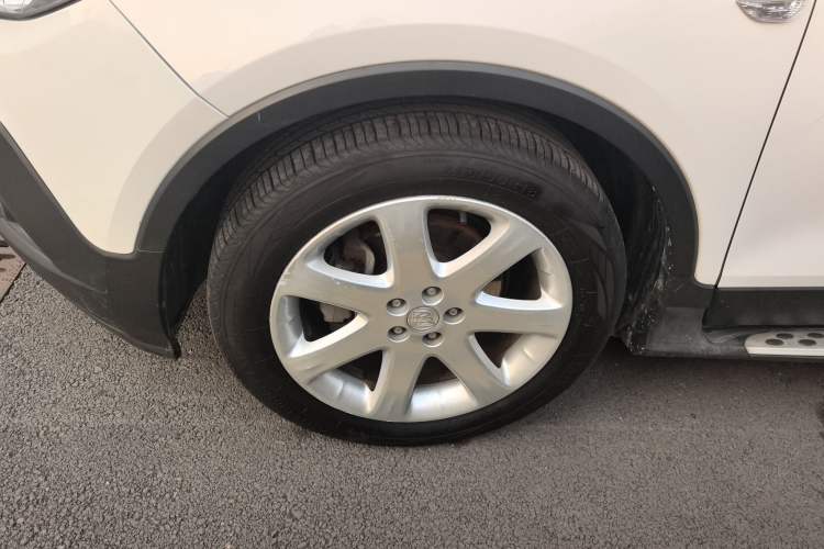 Used Buick Encore 2015 1.4T Automatic Two-Wheel Drive Urban Elite Version