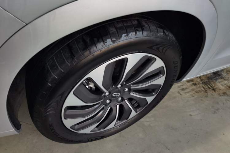 Used Hima AITO M7 2024 1.5T Rear-Drive Plus Version 5 Seats
