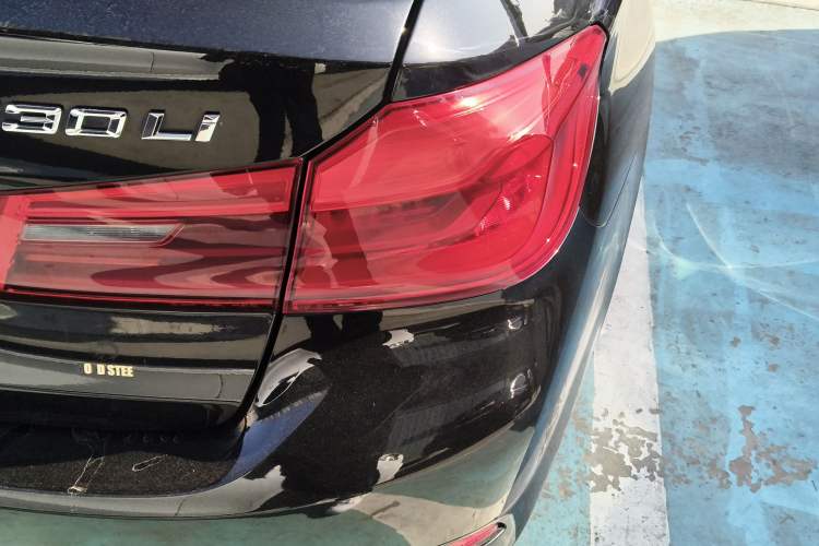 Used BMW 5 Series 2018 530Li Leading Edition Luxury Package