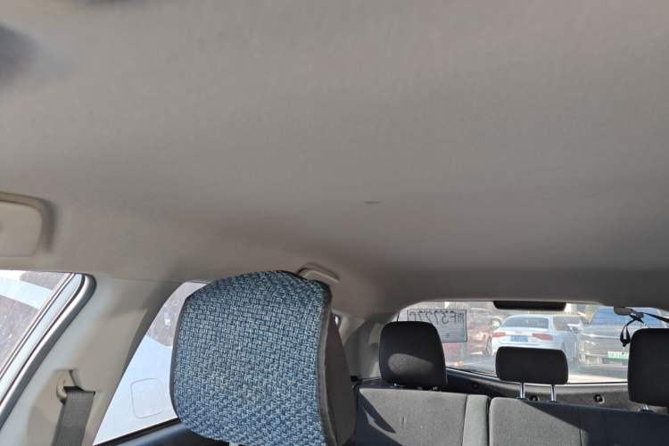 Used Toyota YARiS L 2019 1.5E CVT Dynamic Edition China VI compliant
