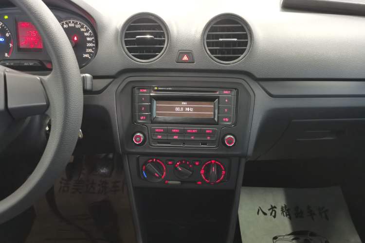 Used Volkswagen Jetta 2015 Value Edition 1.6L Manual Fashionable Style