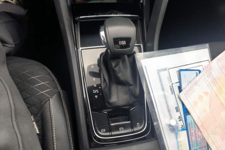 Used Skoda Kodiaq 2019 Restyled TSI330 7-Seater Two-Wheel Drive Comfort Edition China VI Standard
