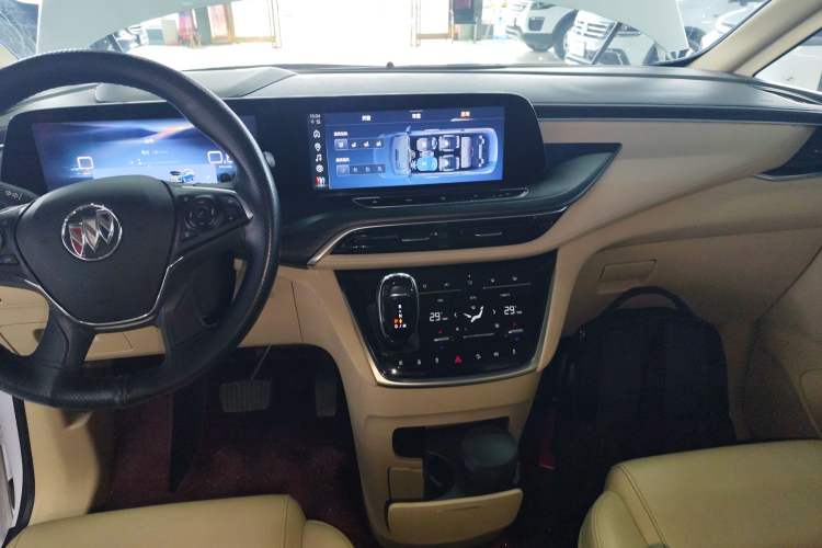 Used Buick GL8 2023 ES Lu Zun Luxury Model
