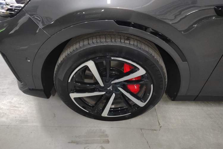 Used VOYAH FREE 2025 318 318 km Rear-Drive Touring Edition