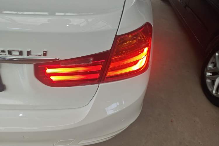 Used BMW 3 Series 2015 320Li Luxury Design Package Premium Edition