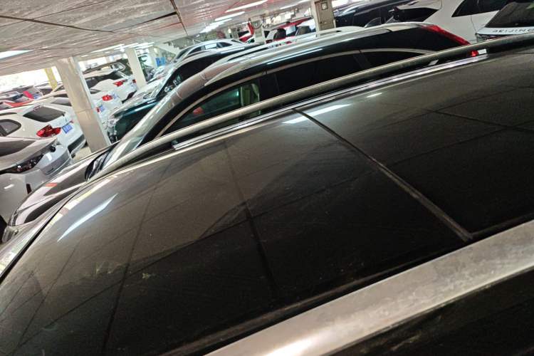 Used Volkswagen Tiguan 2015 1.8TSI Manual Two-Wheel-Drive Limited Edition
