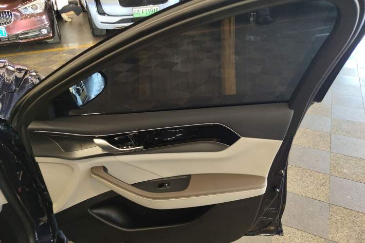 Used BYD Qin PLUS 2023 Champion Edition DM-i 120KM Excellence Model
