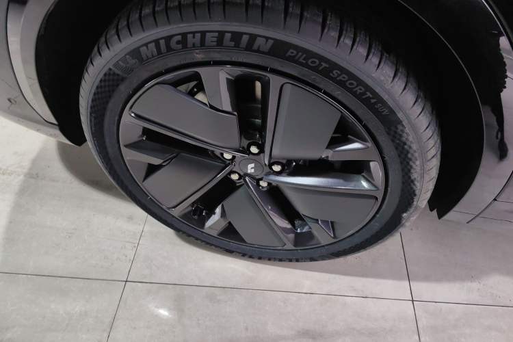 Used Li Auto L7 2025 Ultra Smart Refreshed Edition
