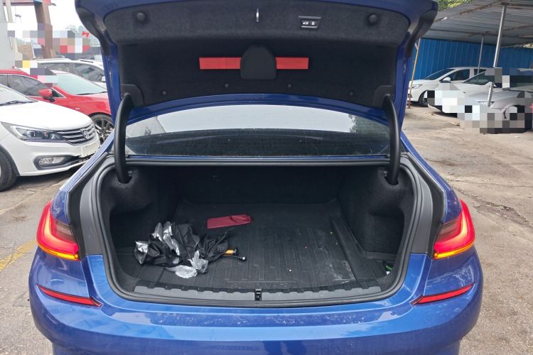 Used BMW 3 Series 2021 Second Facelift 325Li M Sport Package
