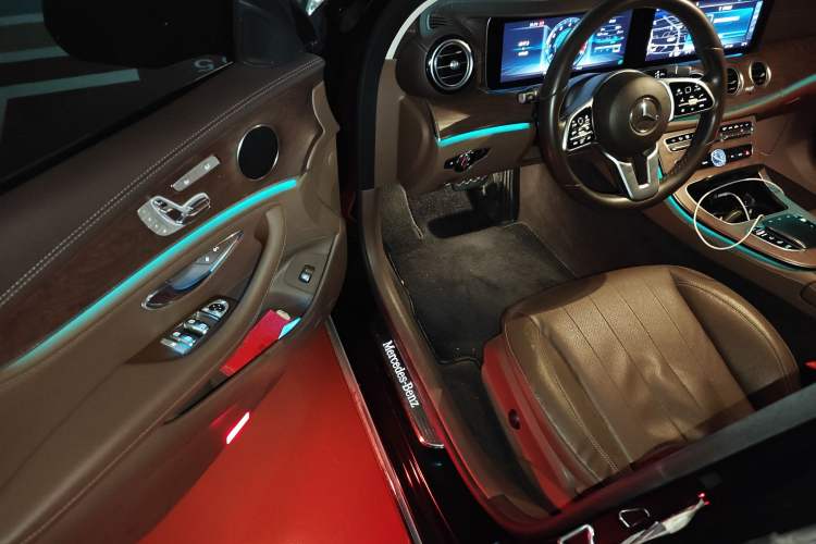 Used Mercedes-Benz E-Class 2018 Facelift E 300 L Luxury Edition